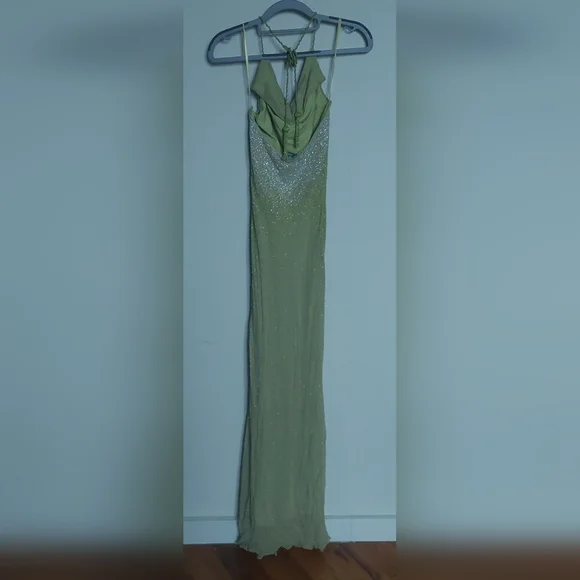 Sue Wong Beaded Celery Color Evening Gown 100% Silk Size 2 w/ Sill Scarf - Picture 5 of 8